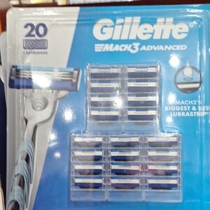 Gillette Mach3 Advanced Razor with Blue Accents